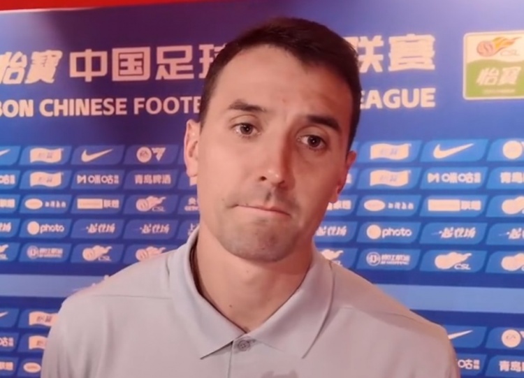 [体育报道]周定洋：赛前有预感自己会进球，我们会一直保持这样的拼搏态度(图1)