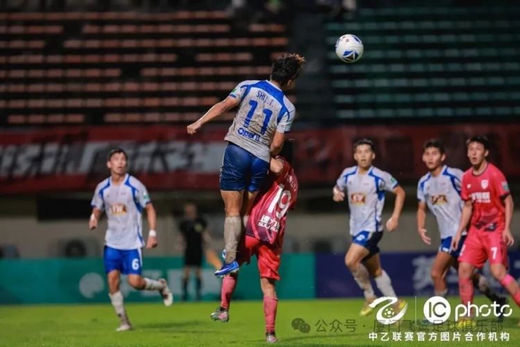 【体育头条】升至争冠组第三！中乙第九轮厦门飞鹭3-1广州蒲公英 刘子铭双响(图7)
