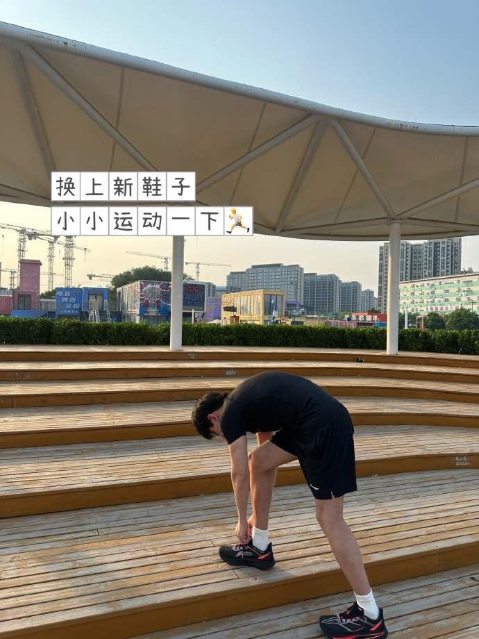 JDG分享队员五月日常照片:好天气、纪念日、比赛都是时光机