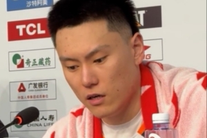今日勇士赛后采访视频