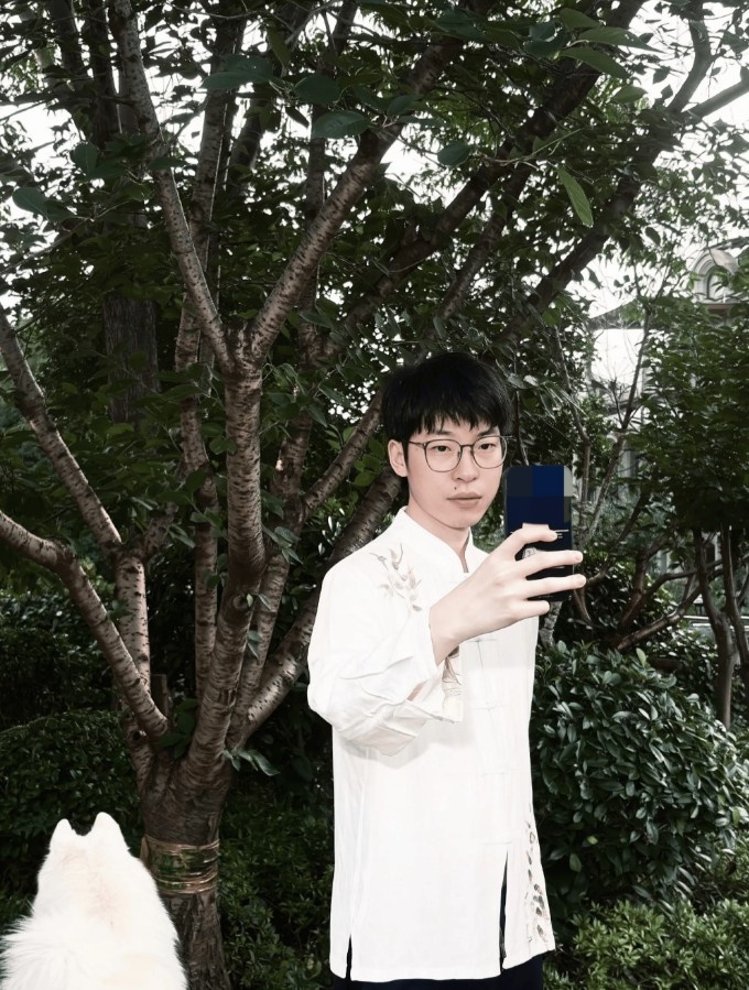 AL分享选手照片：快哉快哉，五位小生这厢有礼了
