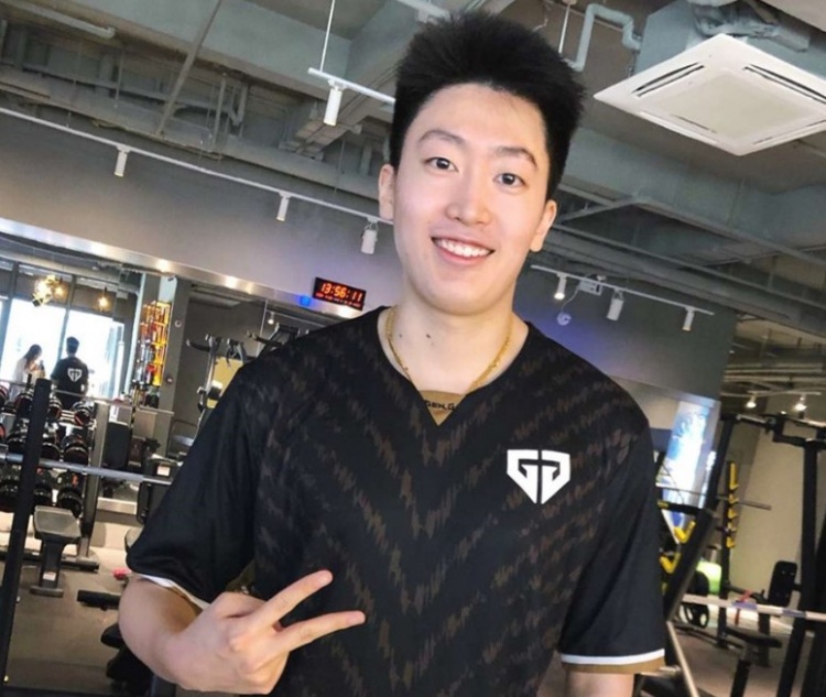 管泽元提问:败者组上来赢胜者组冠军两个BO5是最符合双败赛制?【球盟会】