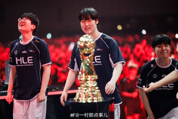 【蜗牛电竞】摄影师一村分享MSI决赛返图:决赛瞬间,HLE篇