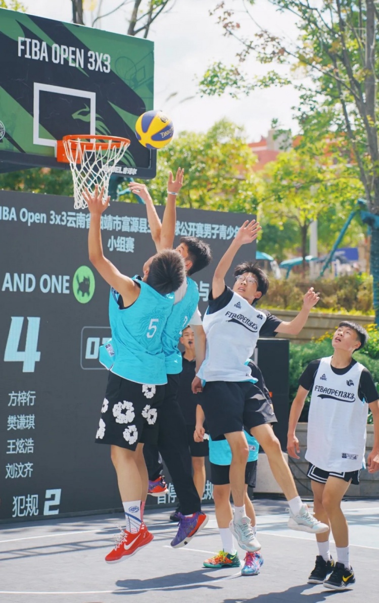 [有道理嘛?]商业广场燃战火 滇东大地起篮潮—2026FIBAOpen3x3曲靖富源站落幕(图8)