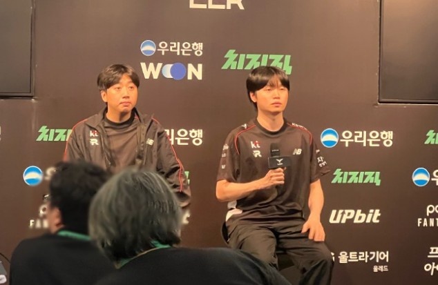 Score回应队内矛盾:选手之间信任关系大幅破裂 很难正常开展训练