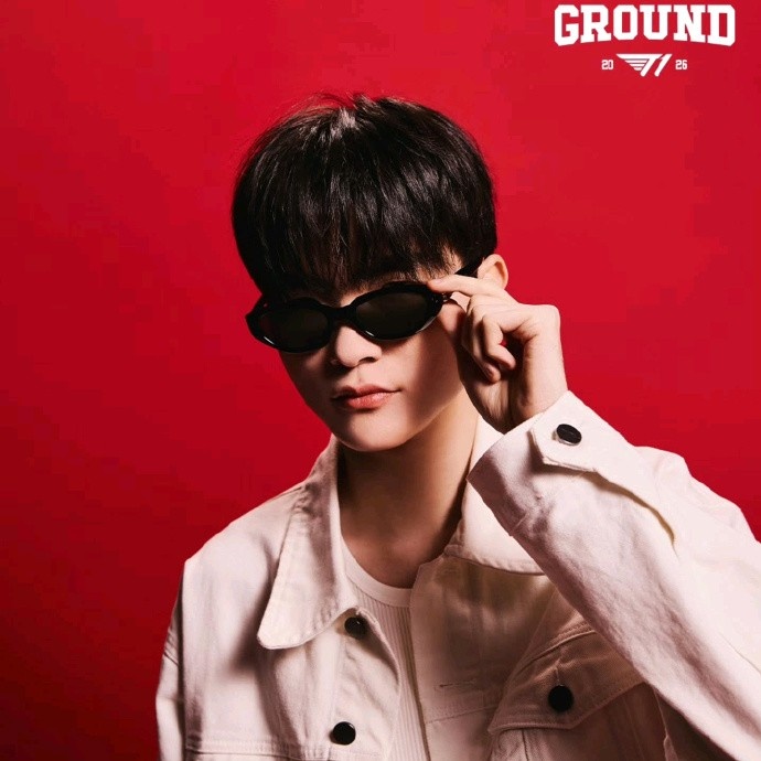 T1选手主场宣传照 Faker：请大家多多关注火热的T1 Home Ground！
