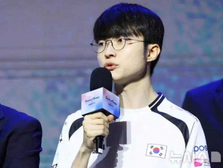 Faker：国民对电竞寄予很高的期望，希望能给大家带来自豪感
