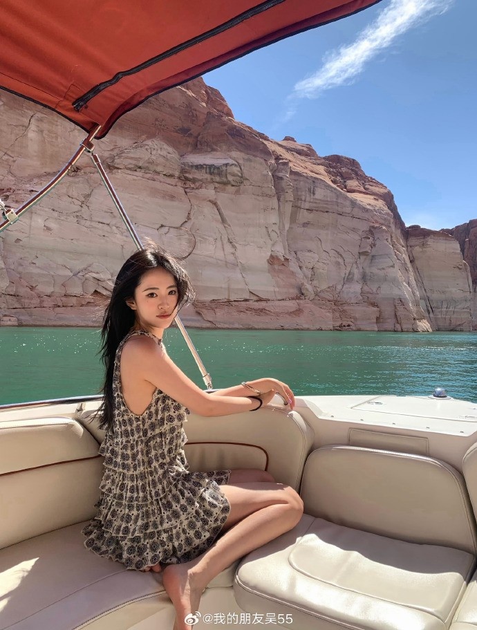 JackeyLove女友55分享旅游照片:📷