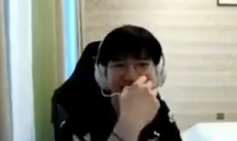 【万博电竞】Knight看IG奇迹团:感觉比决赛精彩 观众看爽了 选手都要打尿了!