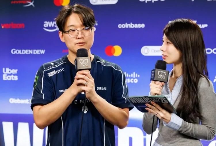 CoreJJ:今天就想着只要碰上AL下路,就一定要把他们打爆【球盟会】