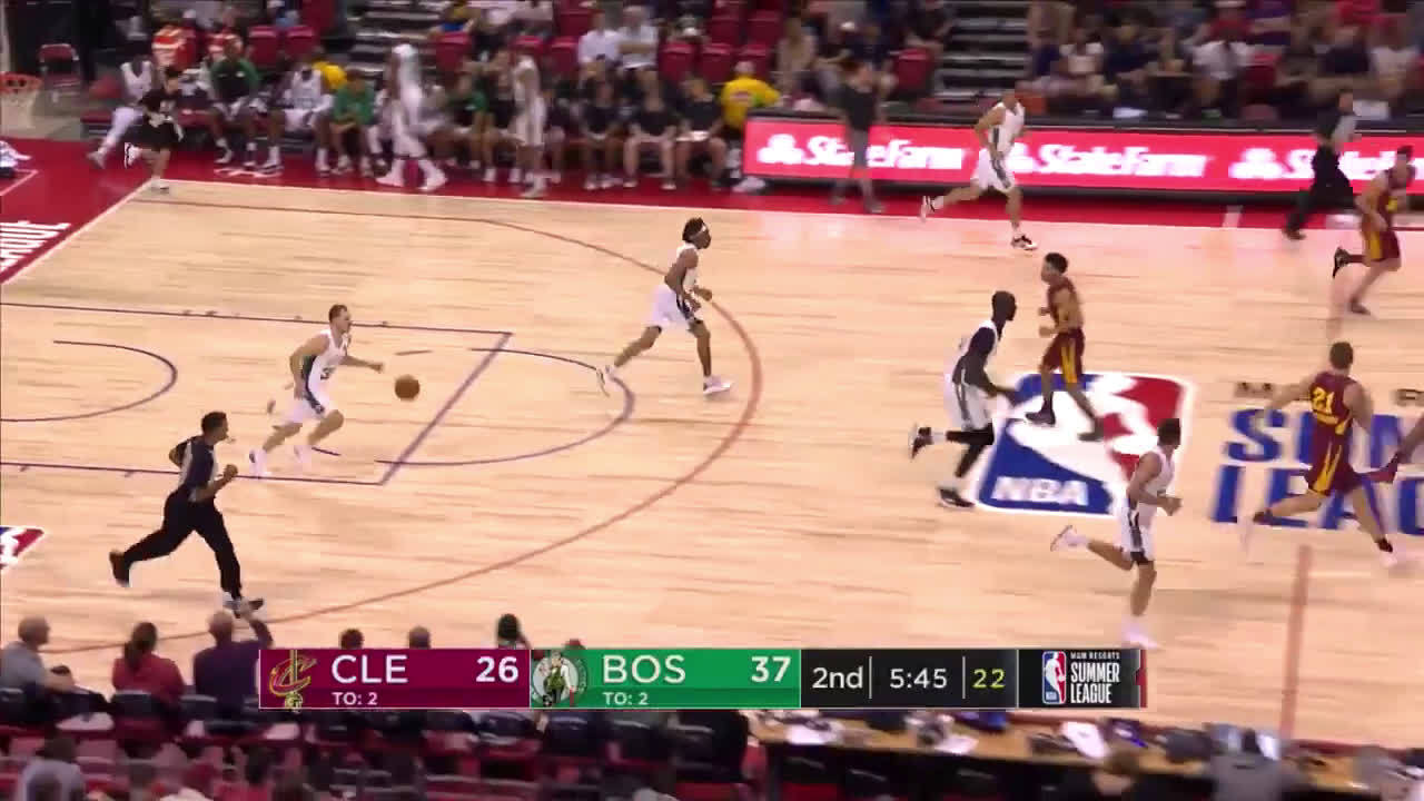 能否留在nba?231的巨人tacko fall夏季联赛高光时刻