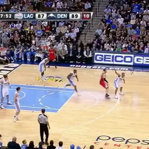 惨遭CP3脚踝终结！注意看老米勒摔倒后的表情