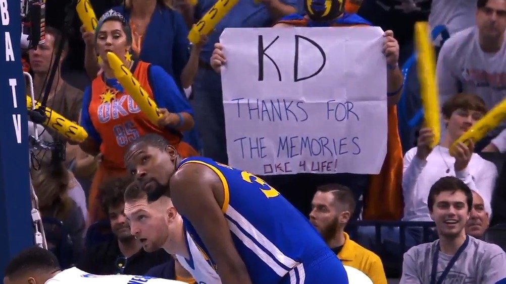 杜兰特从雷霆再到勇士夺冠 这支微电影记录这个过程