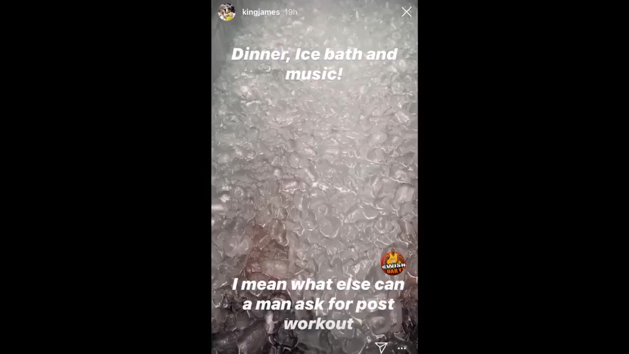 这生活非常惬意 吃完精致晚餐抽根雪茄泡个澡