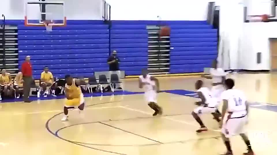 十年前的大帝还不怎么会打球