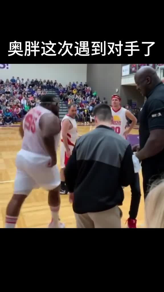 鲨鱼惊叹！这次遇到对手了