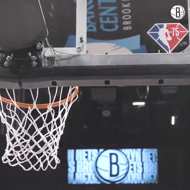 🏀季前赛-杜兰特18+6 沃拉30+8 布莱恩特21+8 篮网险胜雄鹿