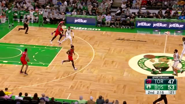 🏀季前赛-獭兔20+9+7 霍福德16分 范乔丹22分 绿军险胜猛龙