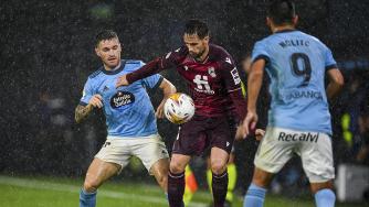 连续十轮保持不败！皇家社会2-0塞尔塔登顶西甲榜首