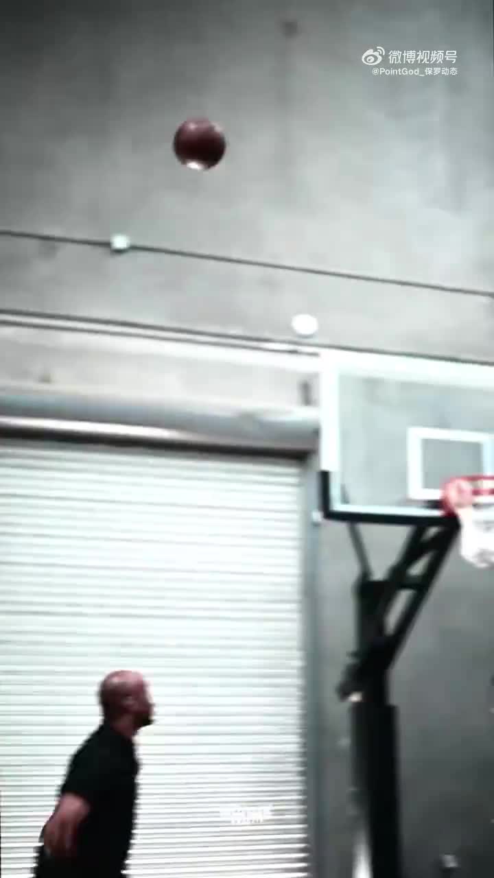 谁才是中距离之王？保罗&德罗赞一起训练