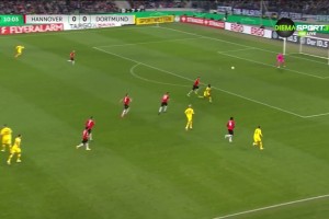 德国杯-穆科科造乌龙贝林厄姆造点+点射 多特2-0汉诺威晋级