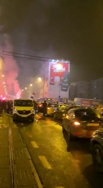 疯狂的足球国度！点球淘汰巴西，克罗地亚首都交通瘫痪，都在庆祝