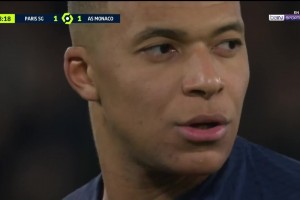 法甲-巴黎5-2摩纳哥联赛6连胜 多纳鲁马超巨失误登贝莱首球+造点