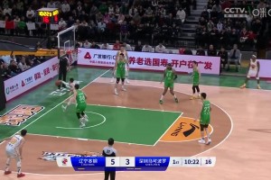 🏀赵继伟26+10 张镇麟21+7 贺希宁30+6 辽宁3人20+胜深圳