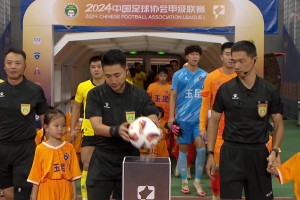 提前4轮冲超！云南玉昆2-0嘉定汇龙，云南足球21年后重返顶级联赛