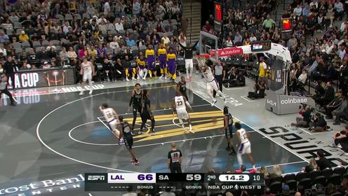 2024年11月16日 11月16日NBA西部NBA杯B组 湖人 - 马刺 精彩镜头