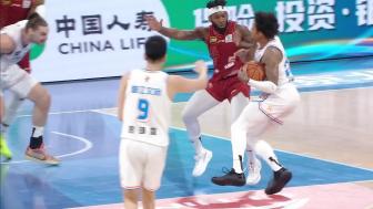 🏀杰曼20+9 奥莫特21分 周琦曾凡博缺阵 杨29分 北京击退福建