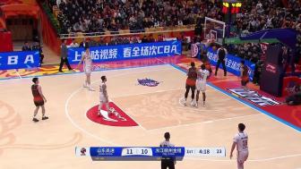 🏀高诗岩19+7&末节15分 余嘉豪18+12 山东卡位战力克浙江