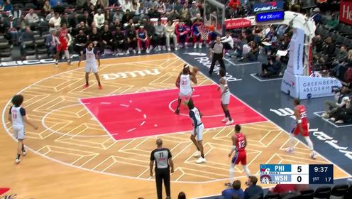 🏀道丁生涯新高30分 末节合罚35球 76人轻取奇才止12连败！