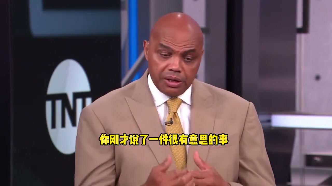 巴克利：约基奇在控制着这支球队，之前很少
