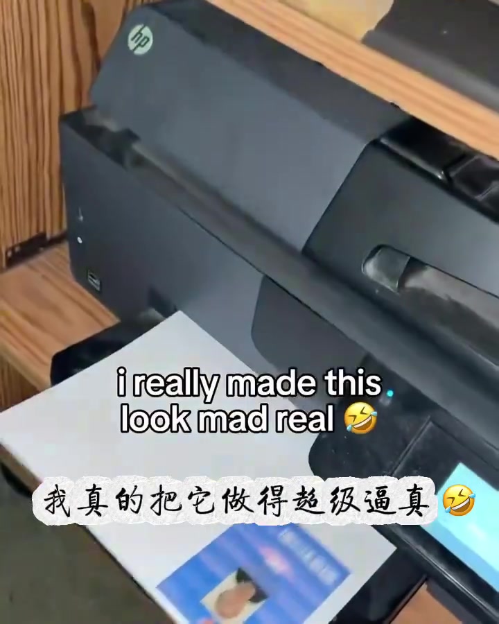 纽约小伙假扮尼克斯工作人员免费看季后赛