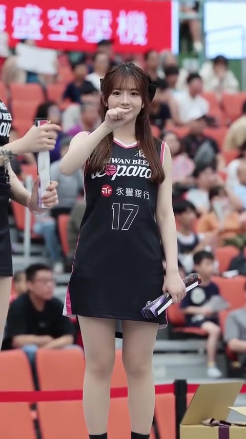Bro！如果你女朋友长这样，你几点回家？