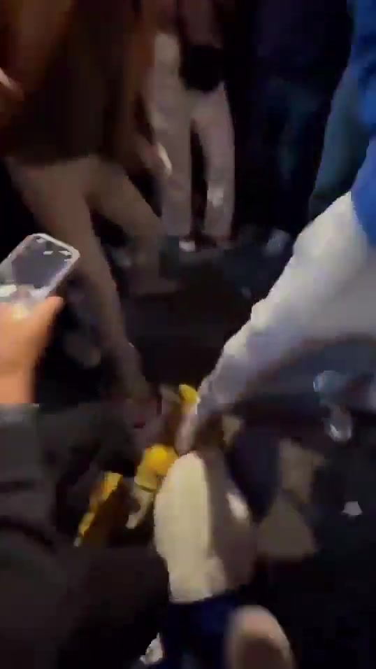 惊！尼克斯大胜步行者后，哈利伯顿遭主