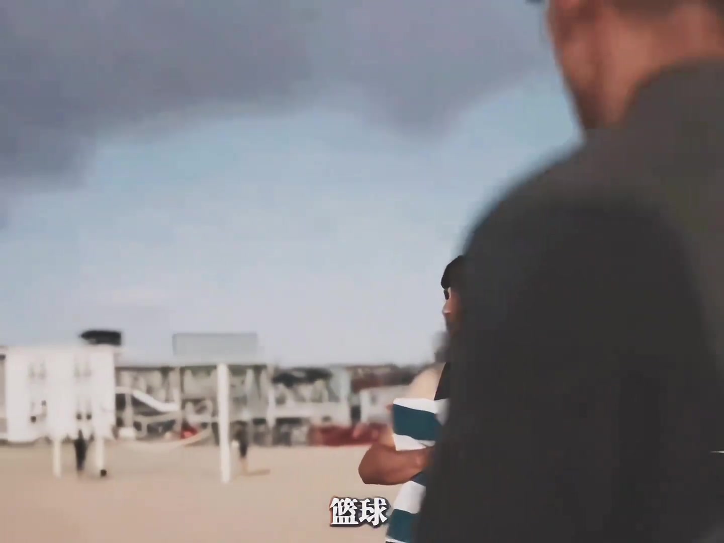 外网很多人都在他视频底下刷：next yao？这样的评论