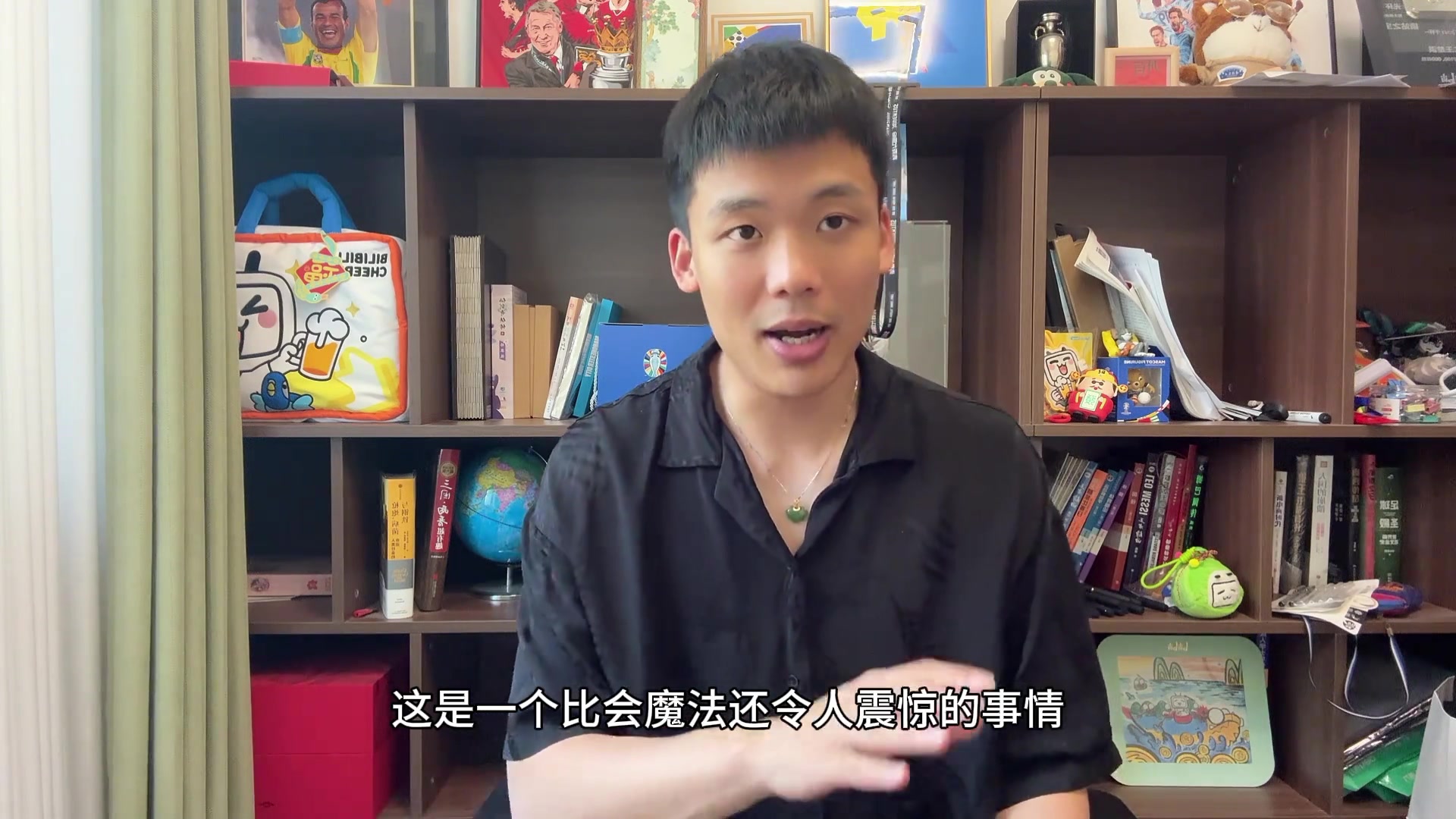 王楚淇：如果梅西率队击败大巴黎并夺冠，金球奖悬念再起？
