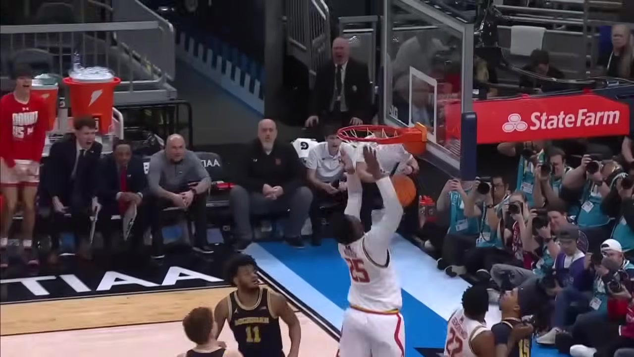 第13順位！鵜鶘選擇了2米06內線德裏克-奎因，模板蘭多夫！