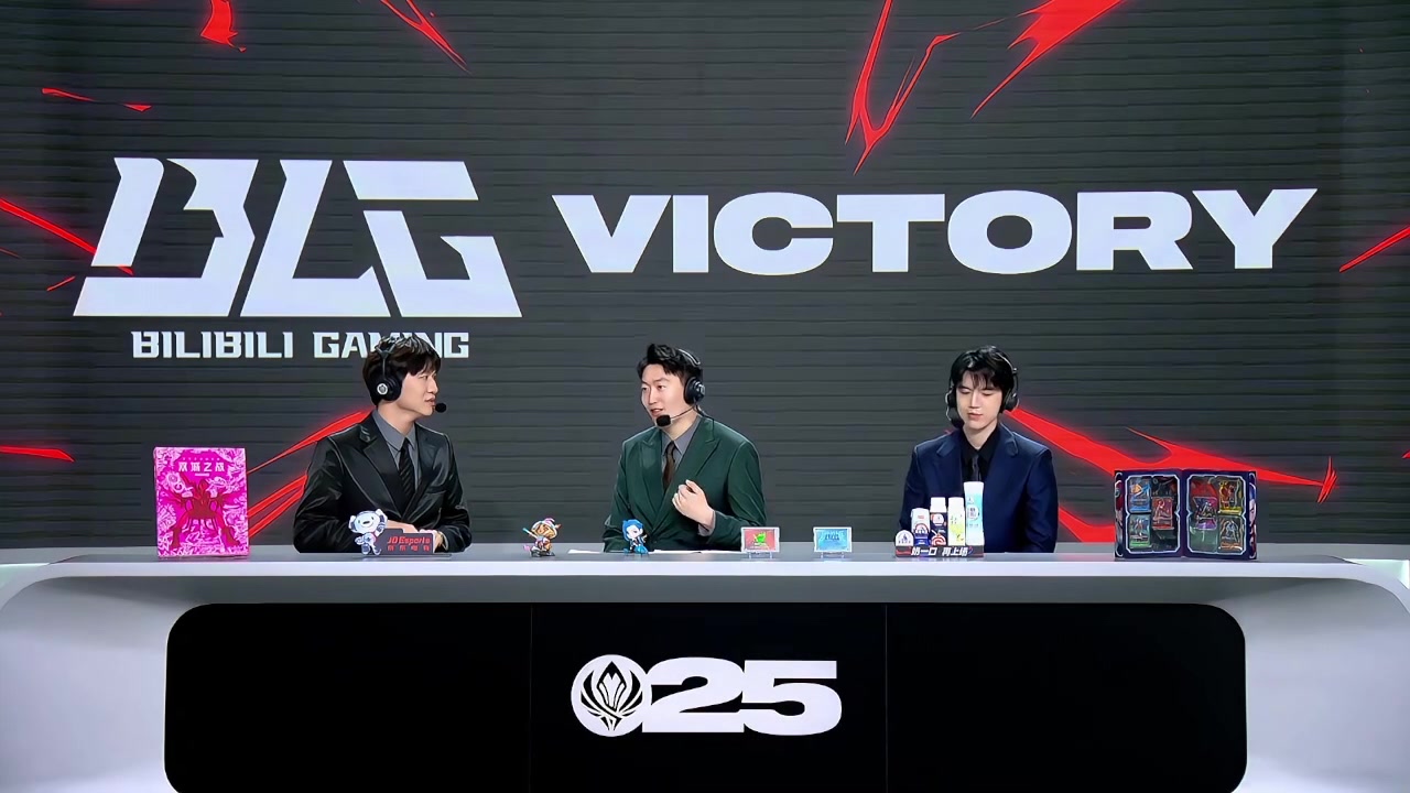管泽元赛后总结：第二把Bin哥失误太过分了 不然现在我已经睡着了