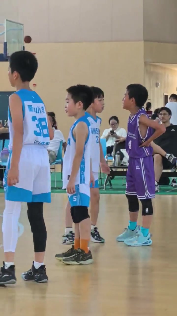 完美的盯人防守，跟樱木花道学的吧！