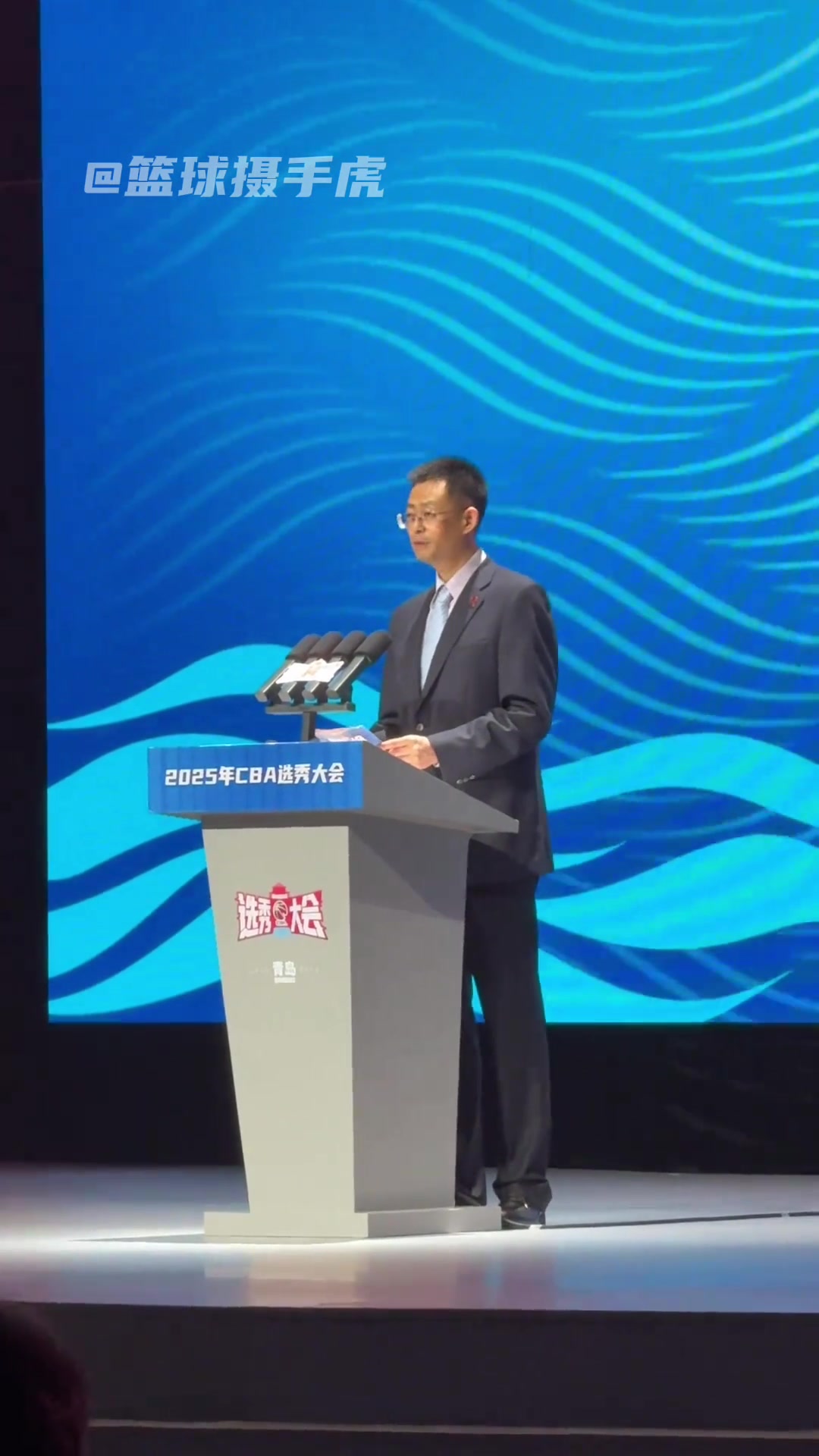 福建隊用狀元簽選中了清華大學楊曦皓，你怎麽看