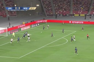 友谊赛-阿森纳3-2逆转纽卡 15岁道曼造点厄德高点射哈弗茨造两球