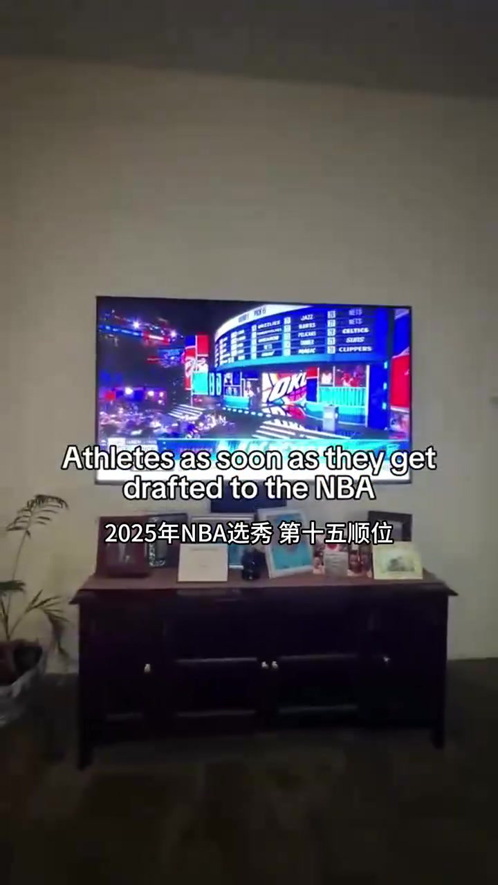 真實！網紅惡搞：當球員被NBA選中後如何對待現在的女友