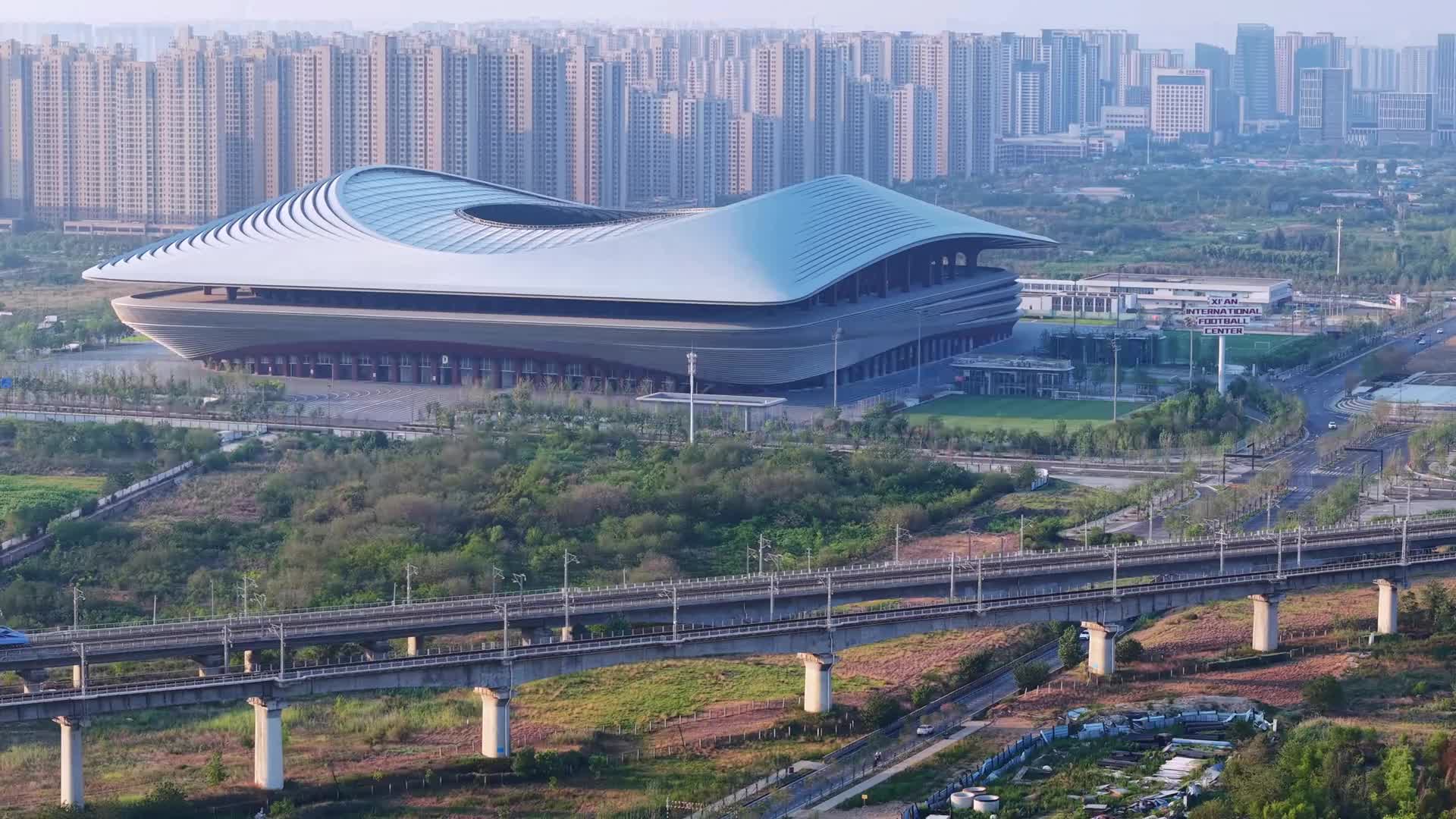 专业球场+1！投资30亿元的西安国际足球中心即