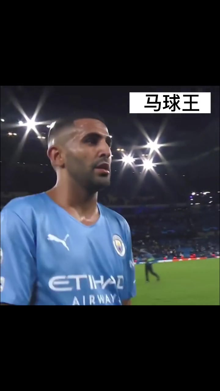 马球王！曼城球迷：单论停球这一项，他也是世界级的！