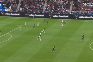 3人伤退!巴黎2-0朗斯四连胜 巴尔科拉双响巴黎3人伤退周中踢欧冠