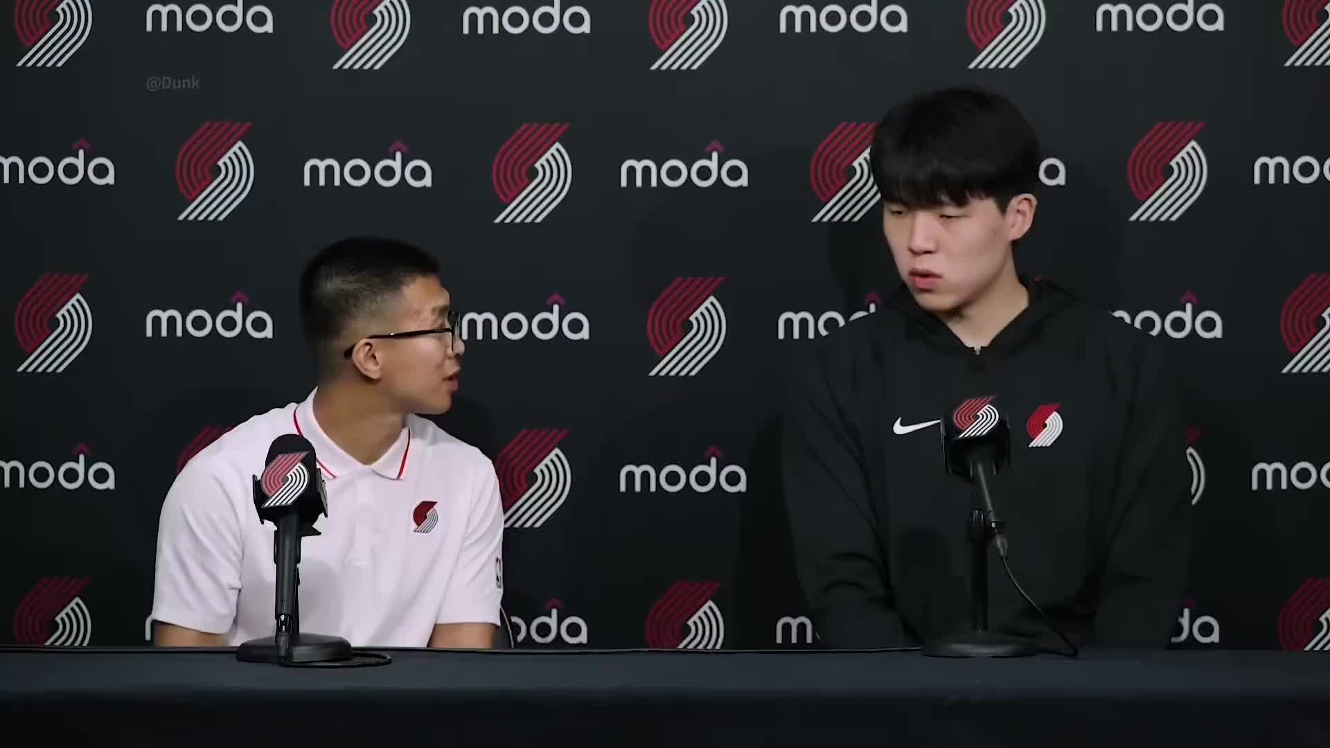 美媒都懵了英语最中式NBA球星！杨瀚森才是真正的社交悍匪
