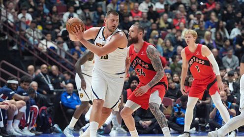 🏀季前赛-约基奇5中5 布劳恩8中8 莺歌首秀 掘金31失误仍擒猛龙